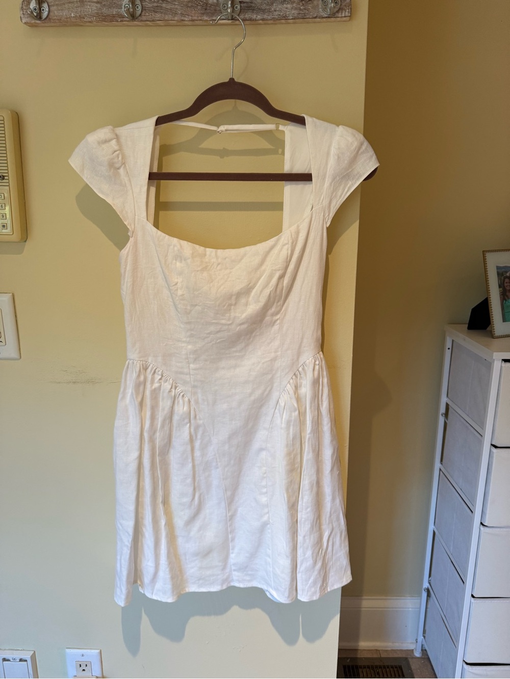 Reformation Cream Square-Neck Cap Sleeve Dress